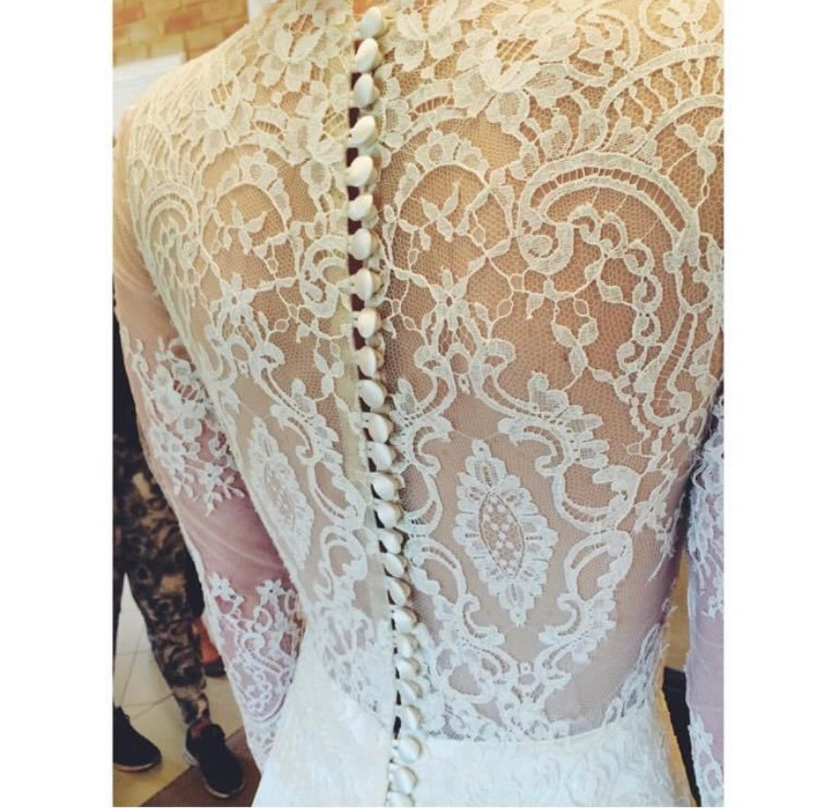 Elvi Design Similar - Berta Bridal style - Veil