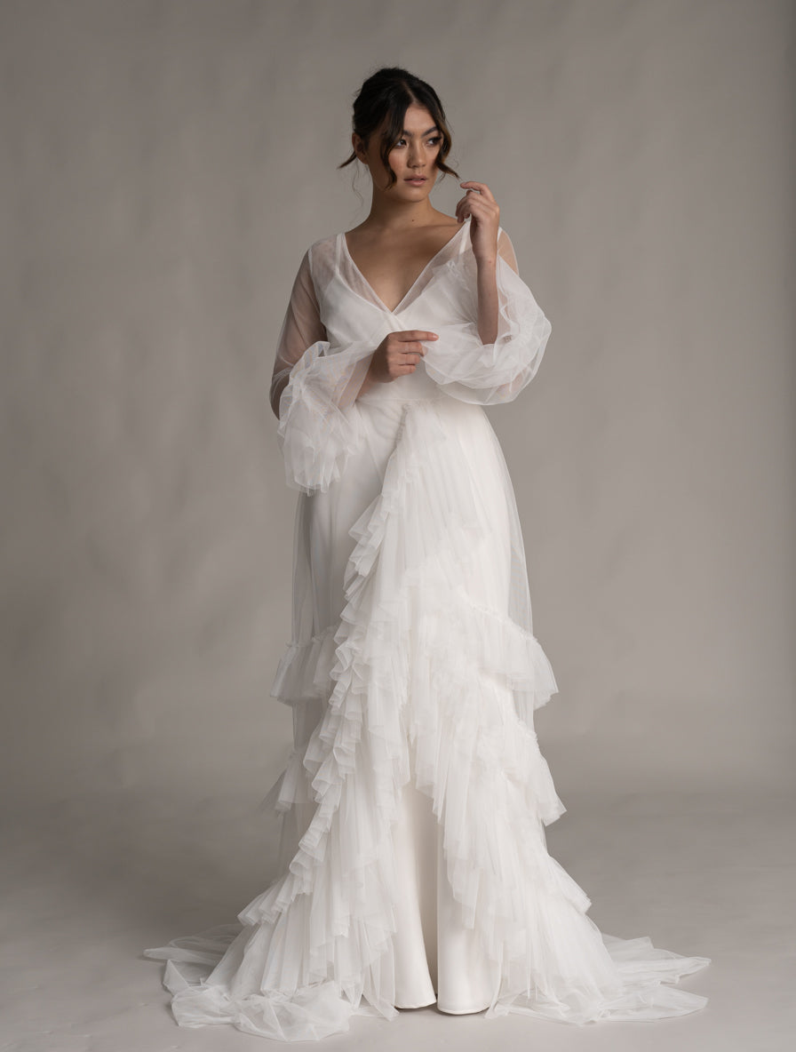 Bat sleeve outlet wedding dress